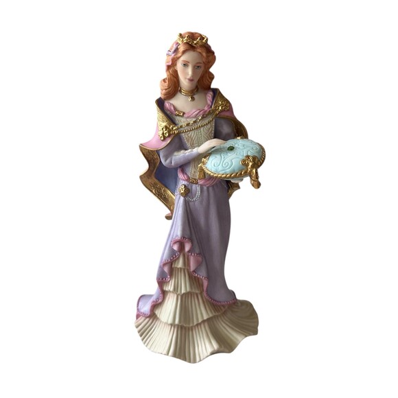 Lenox Princess and the Pea Figurine. Legendary Princesses Fine Porcelain 1993 - Picture 1 of 5